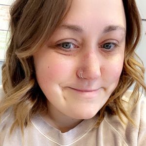 Meet your Posher, Fayla